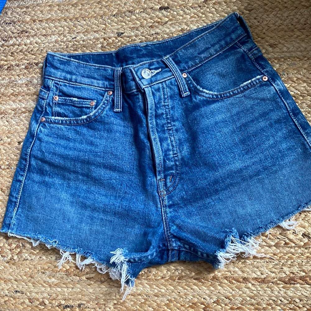 Mother shorts size 24